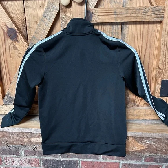 Boys black and white athletic Adidas Jacket. Size 6 NWOT - Picture 3 of 4